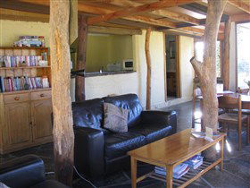 Southern Ocean Retreats - Goondooloo - VIC Tourism 1