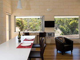 Tanonga Luxury Eco-Lodges - VIC Tourism 1