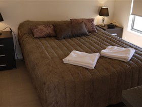 TUMBY VILLAS - VIC Tourism 1