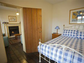 Victoria Cottage - VIC Tourism 2