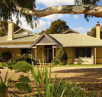 Whistler Farm - VIC Tourism