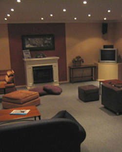 Aalberg Chalet - VIC Tourism 1