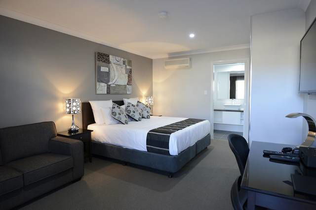 Mandagery NSW VIC Tourism