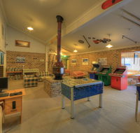 Acacia Snowy Motel - VIC Tourism