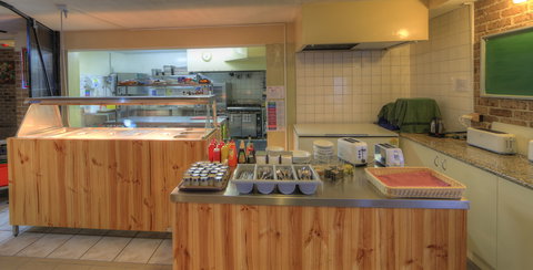 Acacia Snowy Motel - VIC Tourism 2