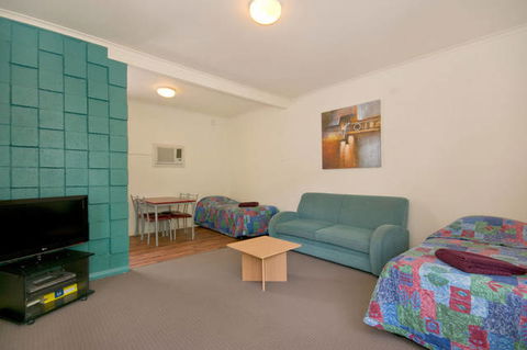 Adelaide City Fringe Serviced Apartments & Motel - VIC Tourism 2