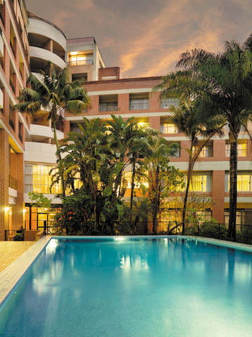Adina Apartment Hotel Sydney, Crown Street - VIC Tourism 3