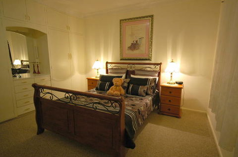 Admurraya House - VIC Tourism 0