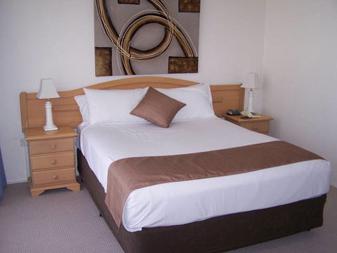 Aegean Apartments - VIC Tourism 11
