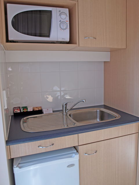 Airolodge International - VIC Tourism 4