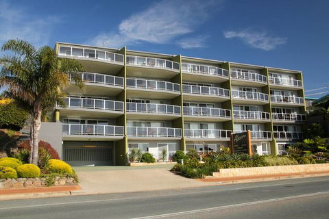 Albacore Apartments - VIC Tourism 4