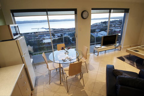 Albany Harbourside Apartments And Houses - VIC Tourism 3