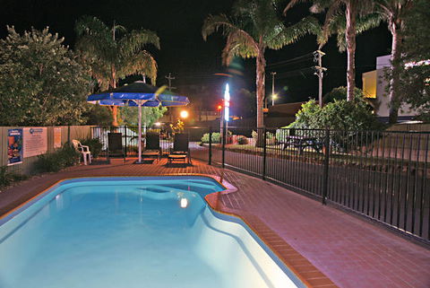 Albatross Holiday Units - VIC Tourism 0