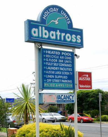 Albatross Holiday Units - VIC Tourism 9