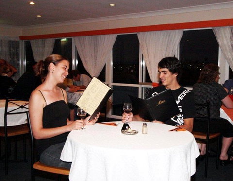 Alexander Motel & Peppercorn Restaurant - VIC Tourism 3