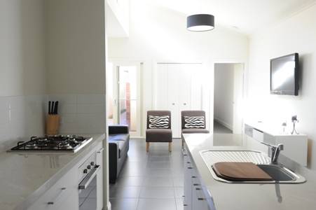 Alexandra Place - VIC Tourism 3