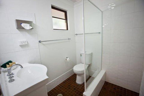 All Seasons Motor Lodge - VIC Tourism 3