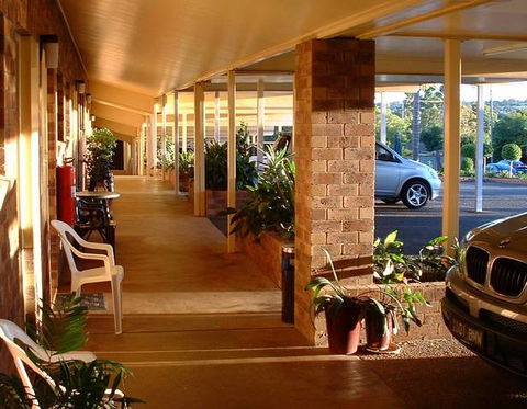 Allan Cunningham Motel And Old Wagon Restaurant - VIC Tourism 5