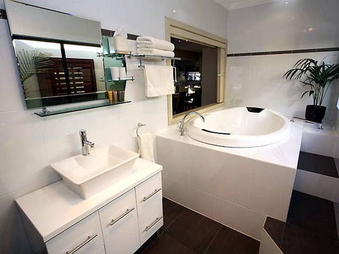 Alpine Country Cottages Studio Seven - VIC Tourism 0