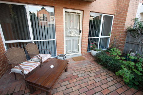Amawind Apartments - VIC Tourism 1