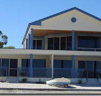 Ambience Apartments Coffin Bay - VIC Tourism