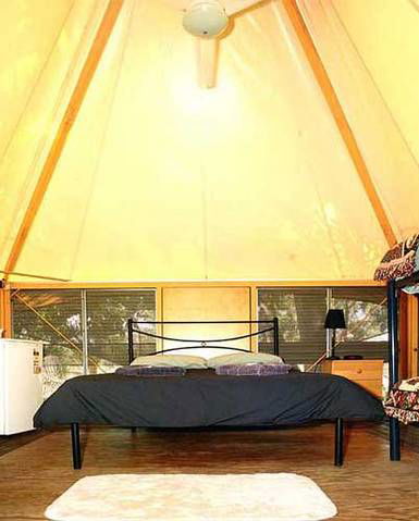 Anbinik Kakadu Resort - VIC Tourism 1