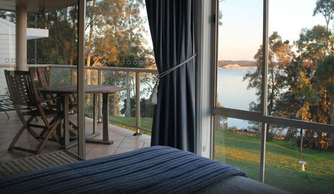 Anne's Waterfront Haven Bed & Breakfast - VIC Tourism 0