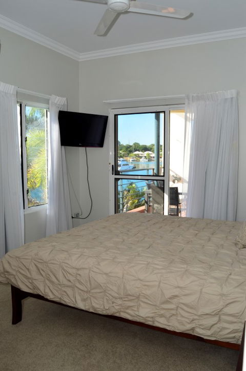 Apartment No 8 - VIC Tourism 3