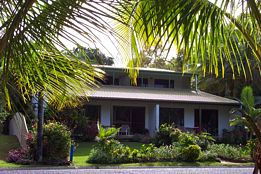 Carmoo QLD VIC Tourism