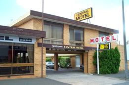 Ararat Central Motel - VIC Tourism 0