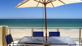 Adelaide Luxury Beach House - VIC Tourism 8