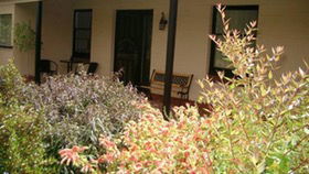 Cotton Palm Cottage - VIC Tourism 4