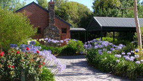 Anchor Cottage - VIC Tourism 4
