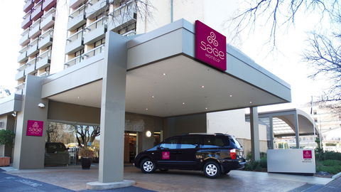 Sage Hotel Adelaide - VIC Tourism 3