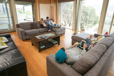 Apollo Bay Eco YHA - VIC Tourism 1