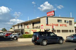 A & A Lodge Motel - VIC Tourism 0