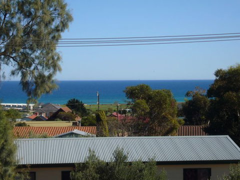 Century 21 SouthCoast: LaScala Skies - VIC Tourism 3