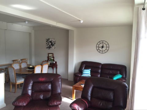 Derwent Valley Resort - VIC Tourism 2