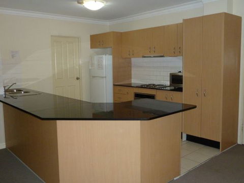 Caulta Apartments Parramatta - VIC Tourism 1