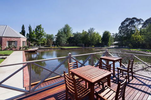 Mercure Ballarat Hotel And Convention Centre - VIC Tourism 2