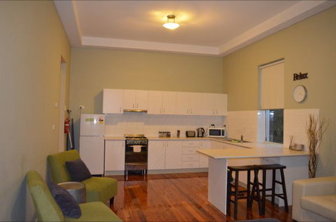 Revive Central Apartments - VIC Tourism 0