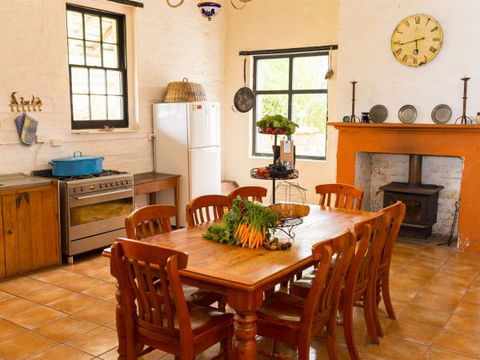 Tigerbay Retreat - Semaphore House - VIC Tourism 3