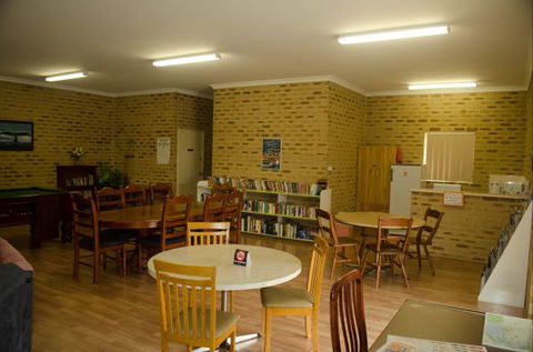 Acclaim Swan Valley Tourist Park - VIC Tourism 1