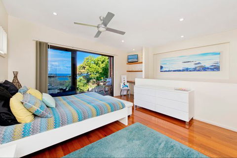 Akama Vista - Couple's Retreat - VIC Tourism 3