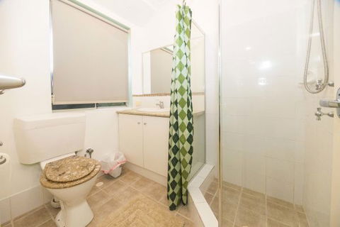 Alpha Homestay - VIC Tourism 5
