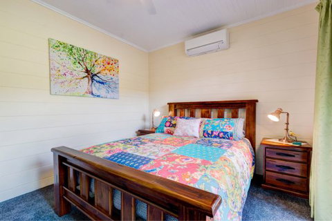 All About Me Bed And Breakfast - VIC Tourism 1