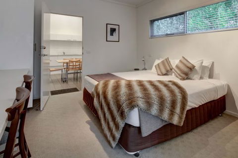 Ashmont Motor Inn And Apartments - VIC Tourism 6