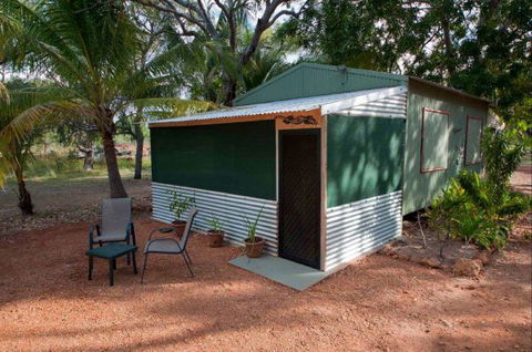 Banana Well Getaway - VIC Tourism 0