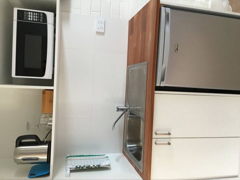 Belmont Palms Motel - VIC Tourism 2