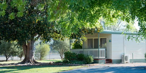 Berri Riverside Holiday Park - VIC Tourism 5